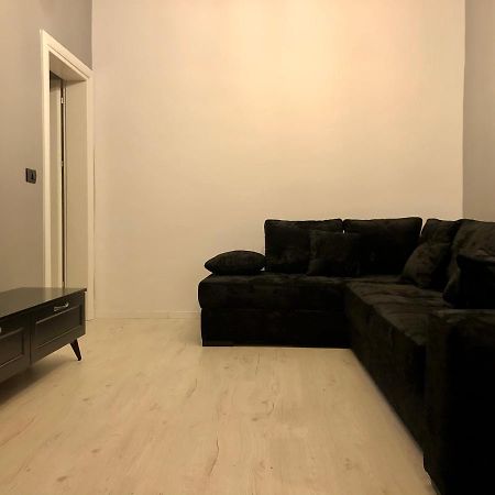 Nikki Apartments 3 Tirana Exterior photo